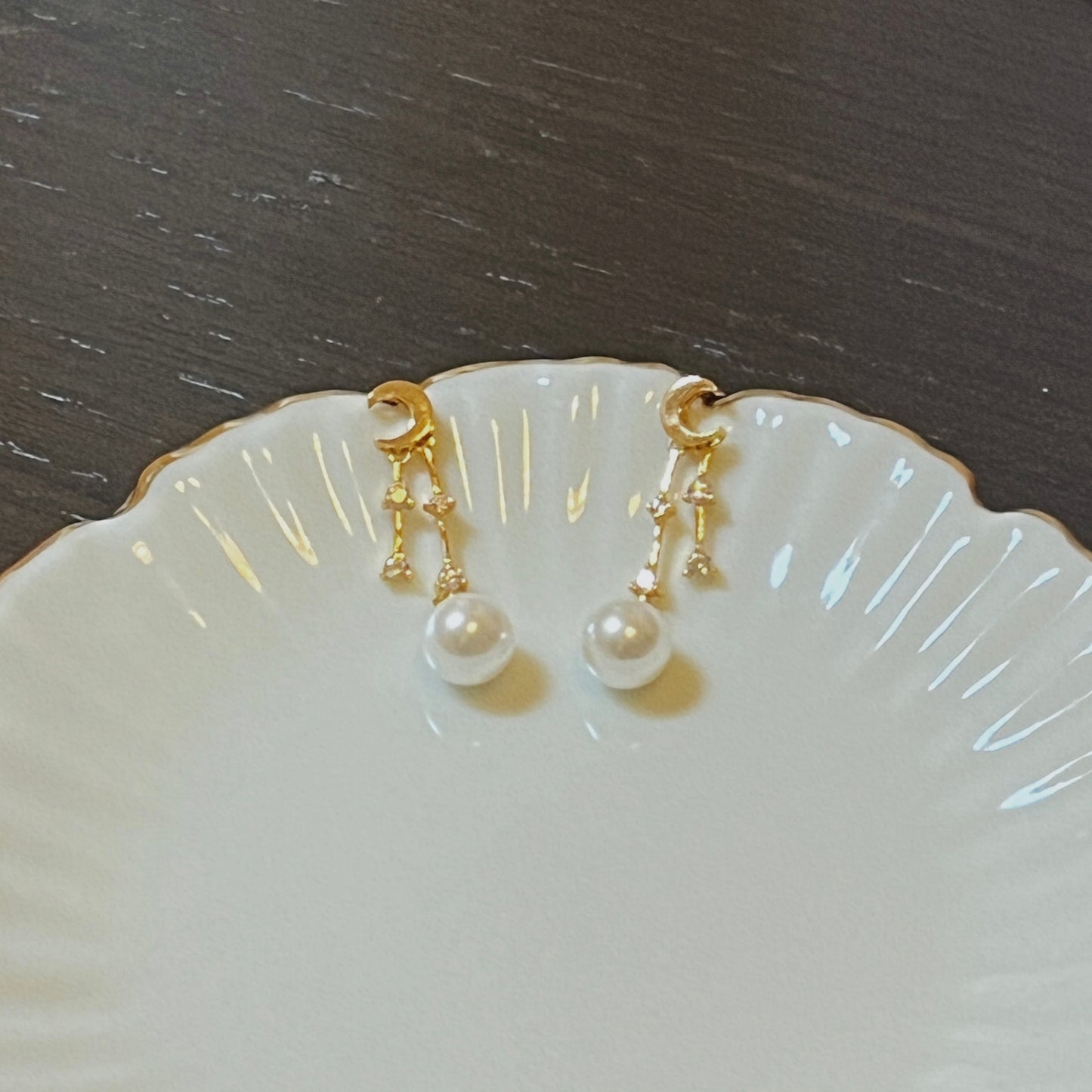 Collection Ephemeral - Pearl earrings