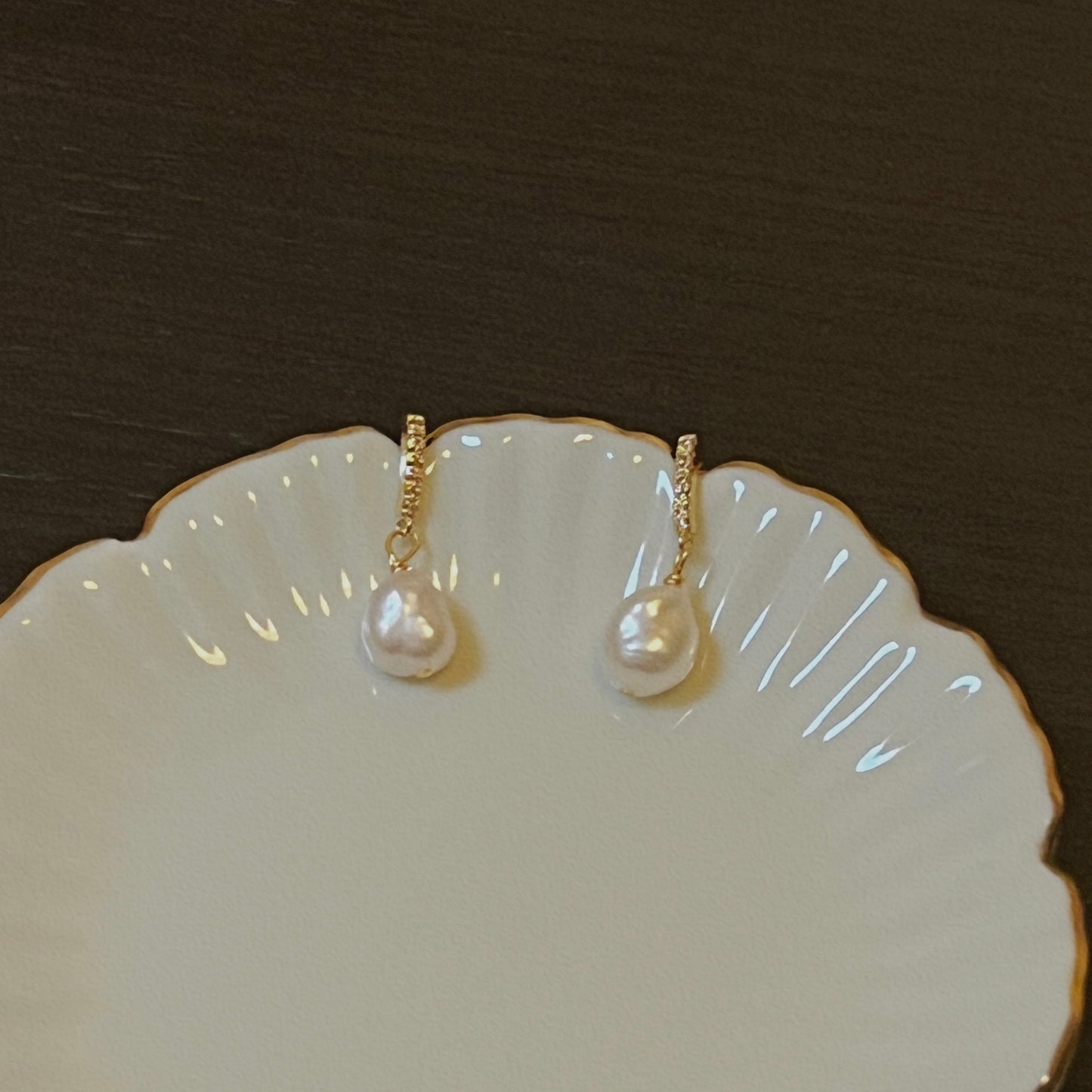 Collection Ephemeral - Pearl earrings