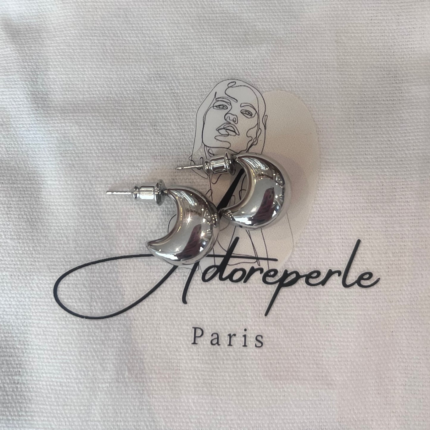 Collection Ephemeral - Minimalist earrings