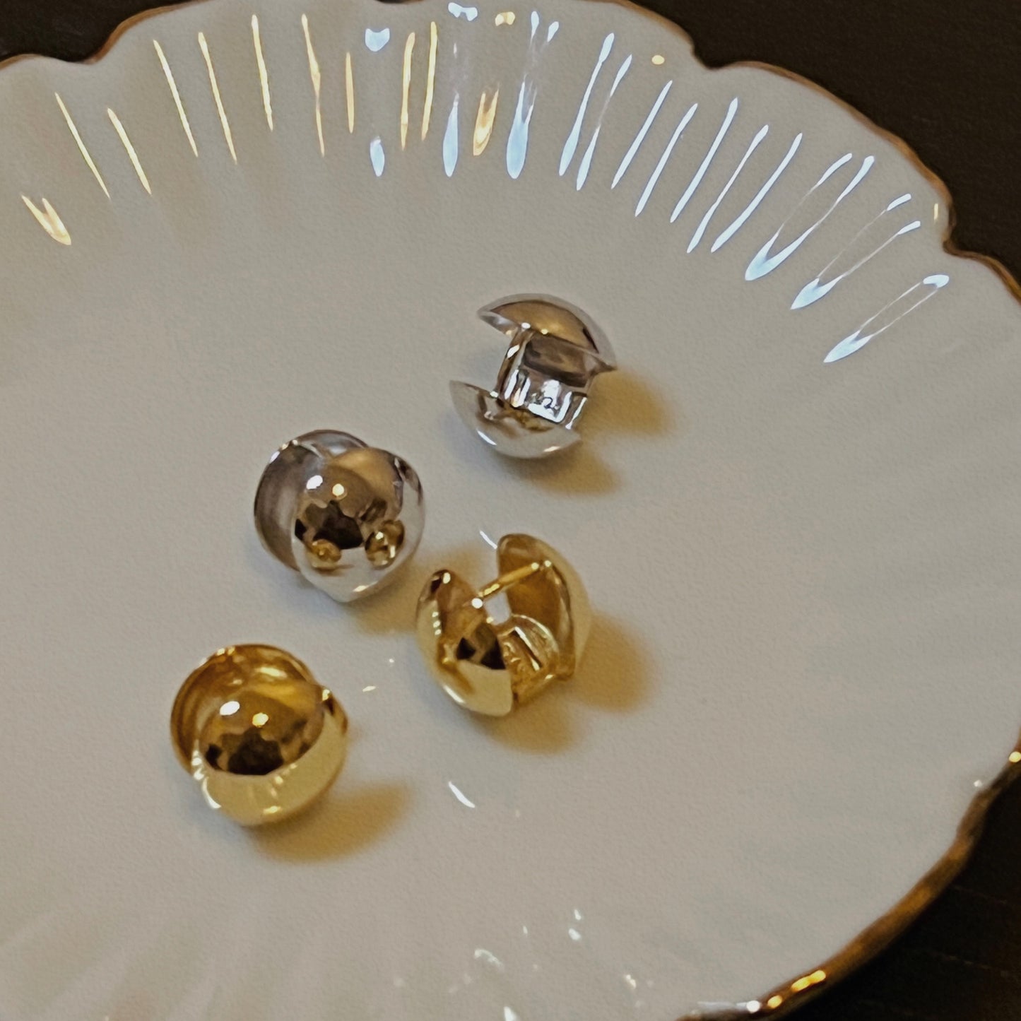 Collection Ephemeral - Minimalist earrings