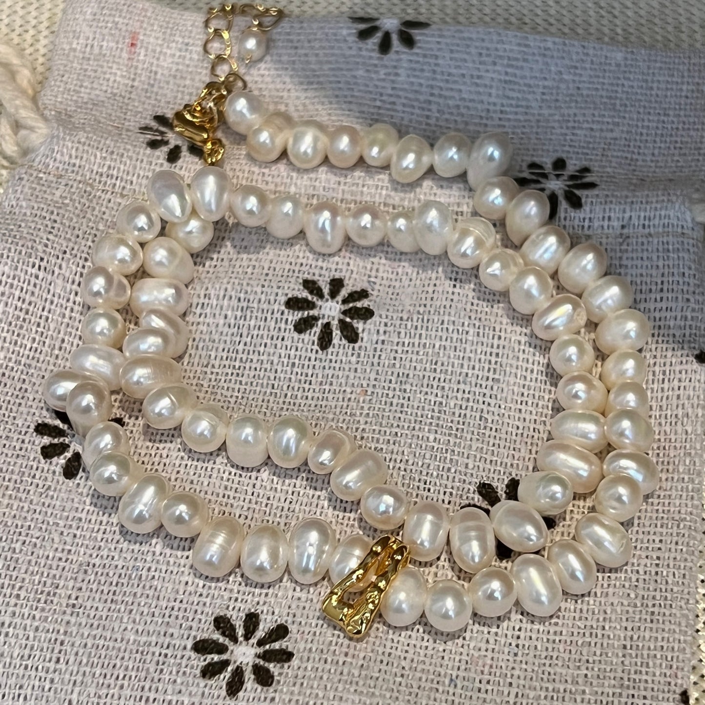 Collier Olivia