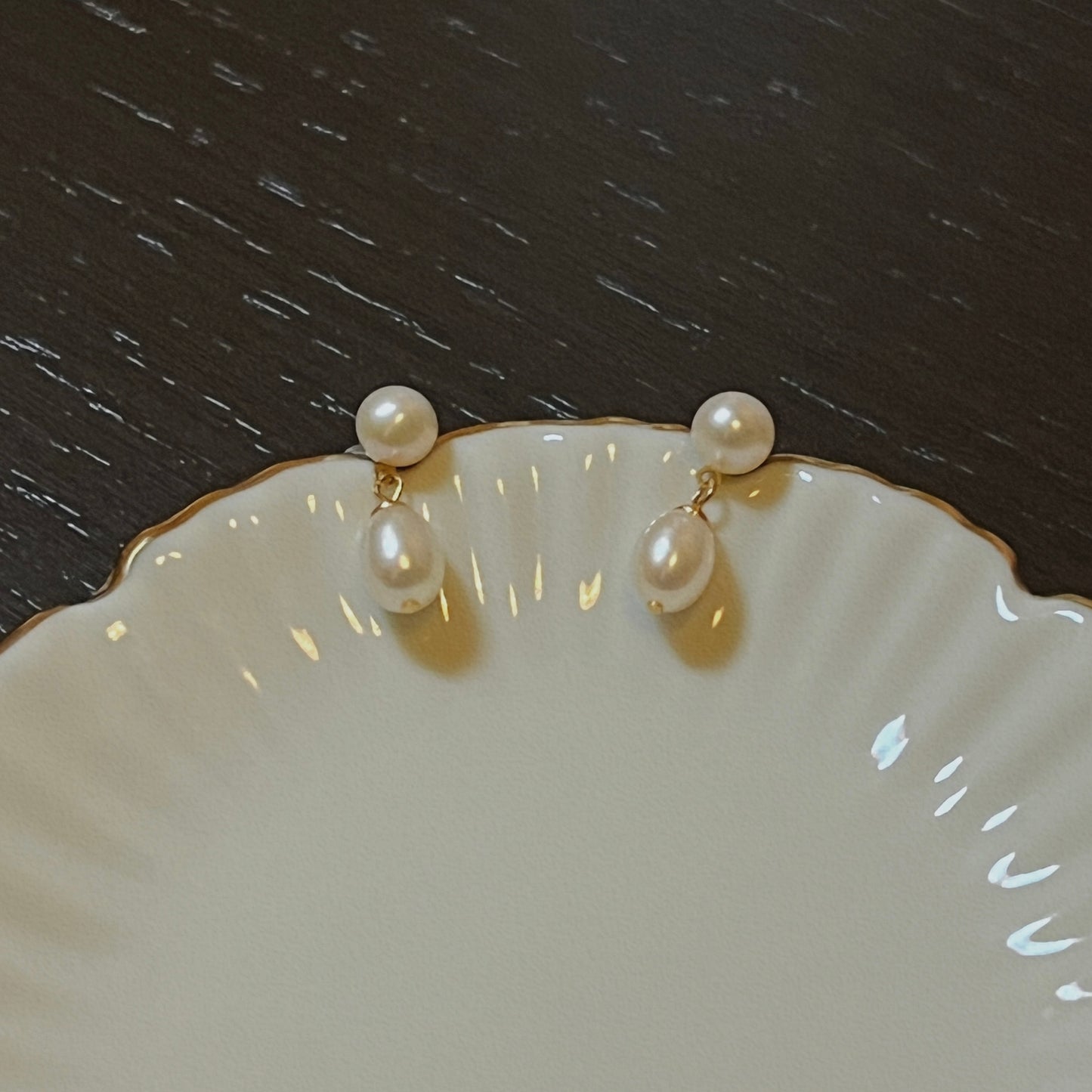 Collection Ephemeral - Pearl earrings