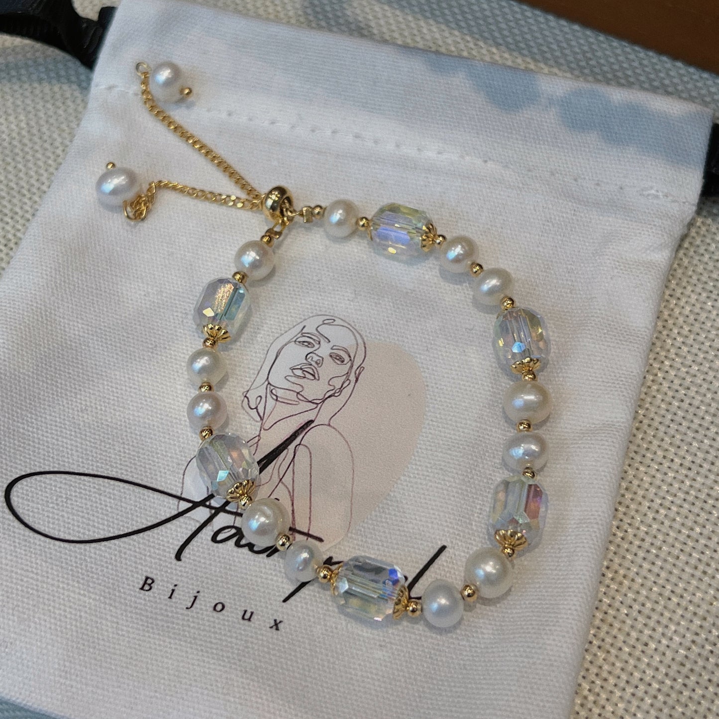 Collection Ephemeral - Pearl bracelets