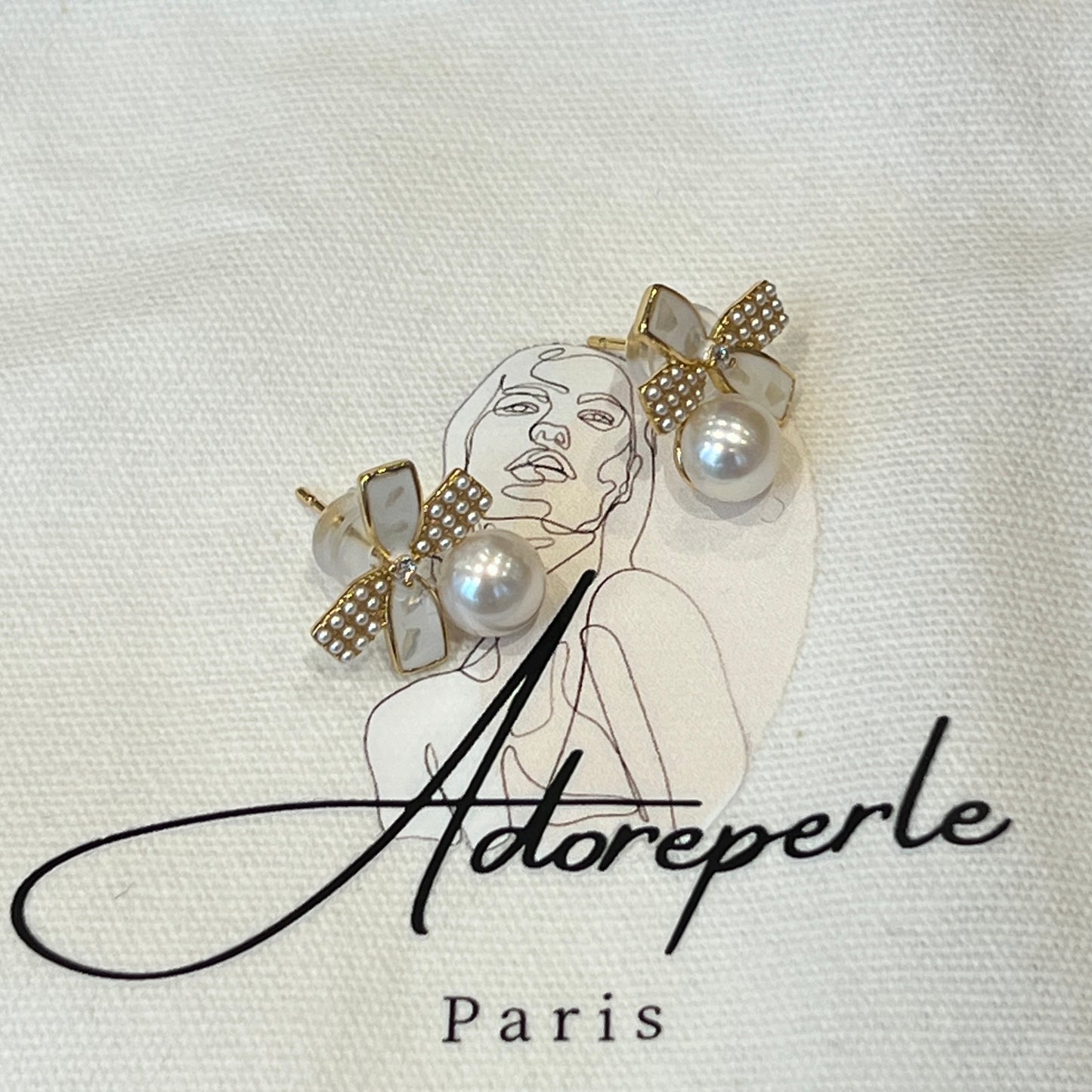 Collection Ephemeral - Pearl earrings