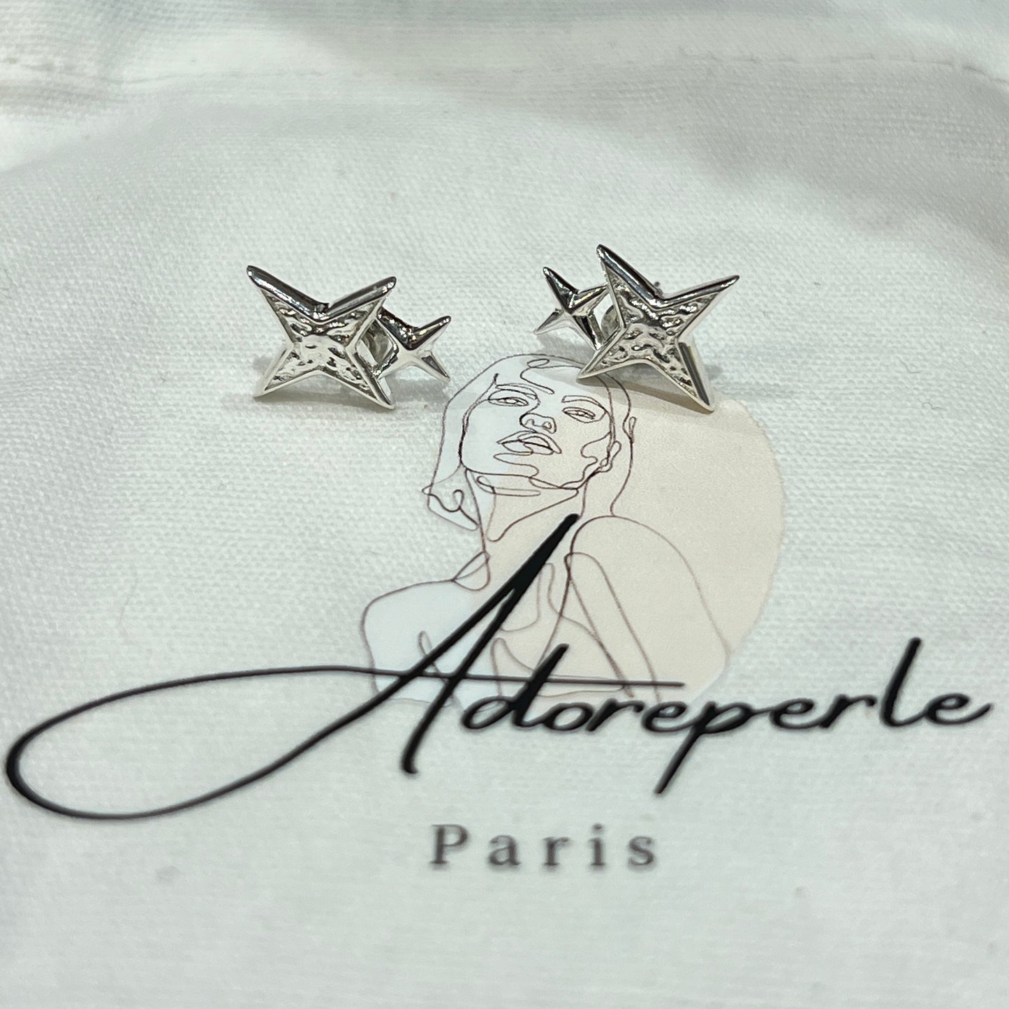 Collection Ephemeral - Minimalist earrings