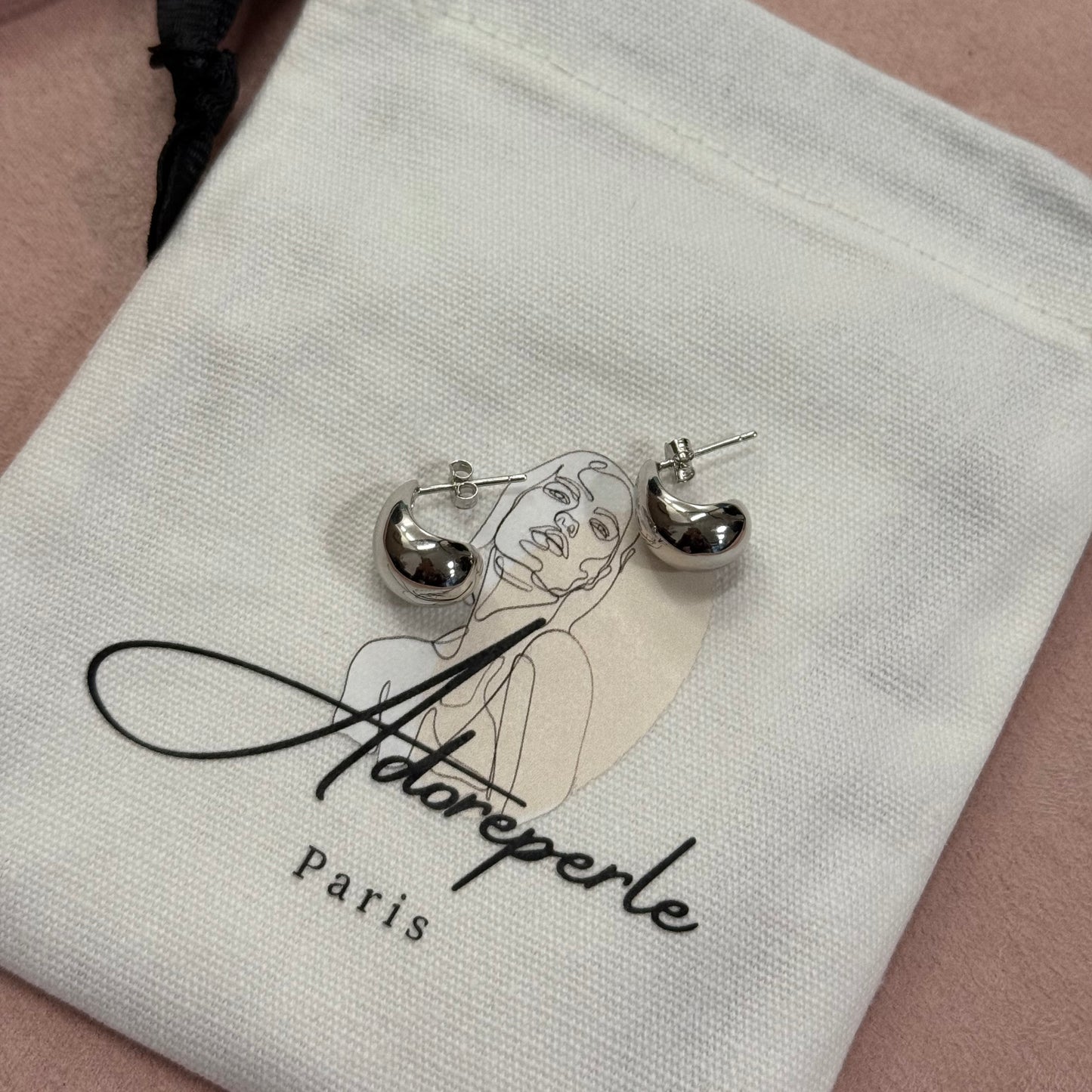 Collection Ephemeral - Minimalist earrings