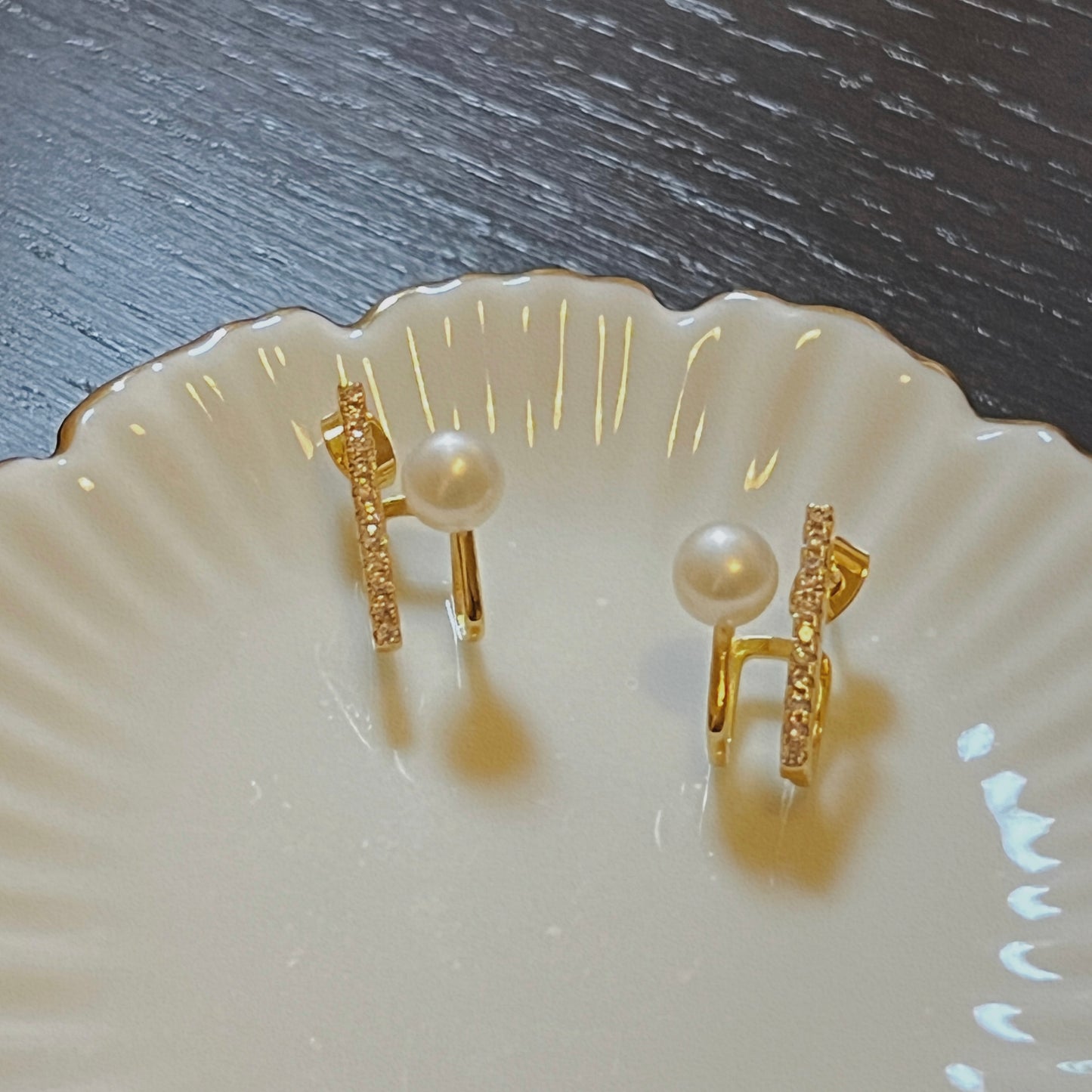 Collection Ephemeral - Pearl earrings