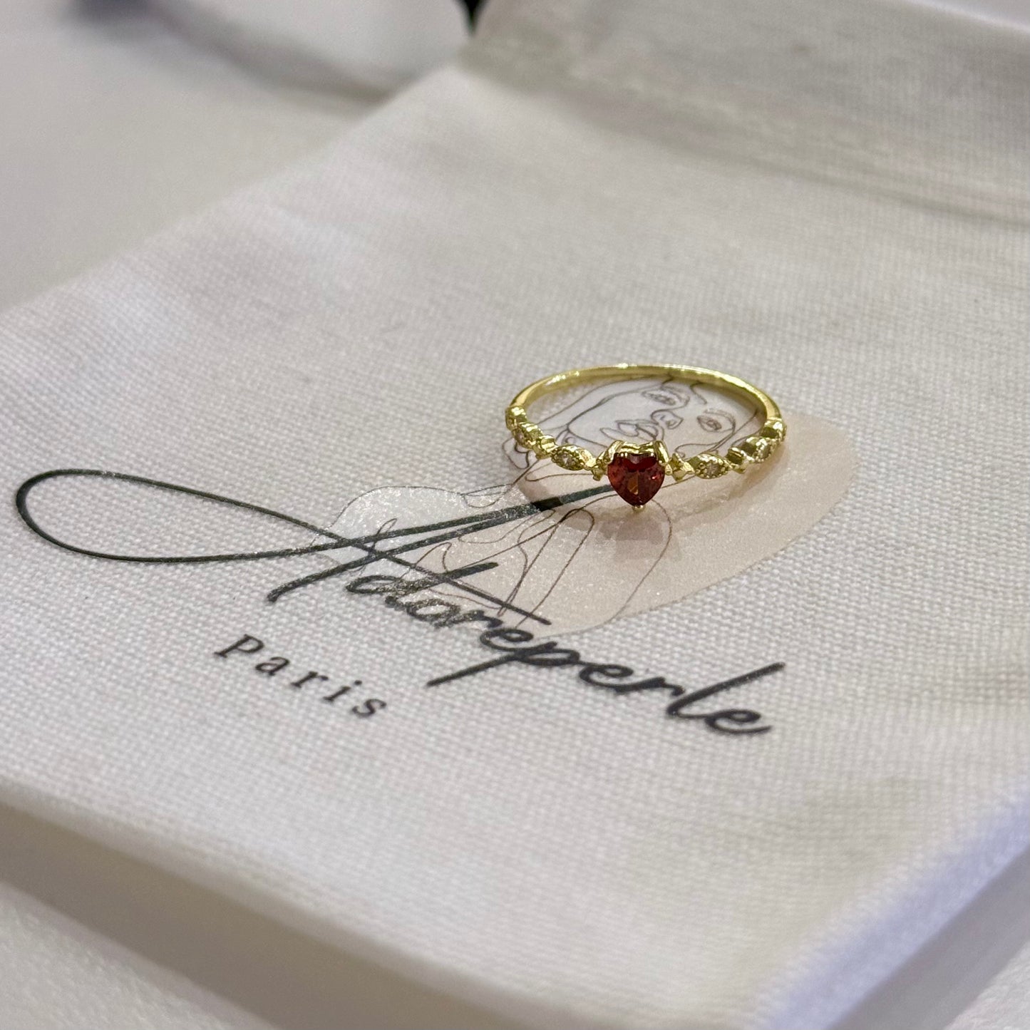 The Marais Collection — Minimalist rings (Gold)