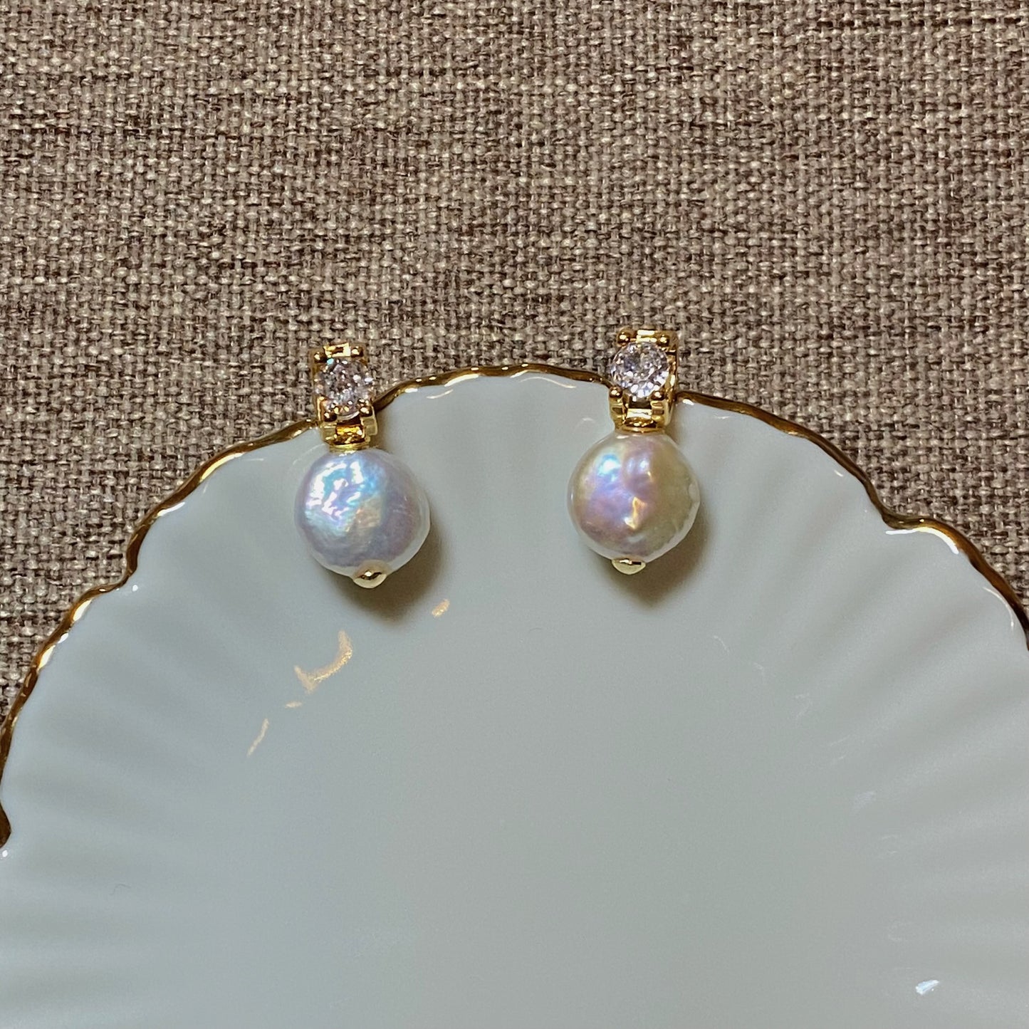 Collection Ephemeral - Pearl earrings