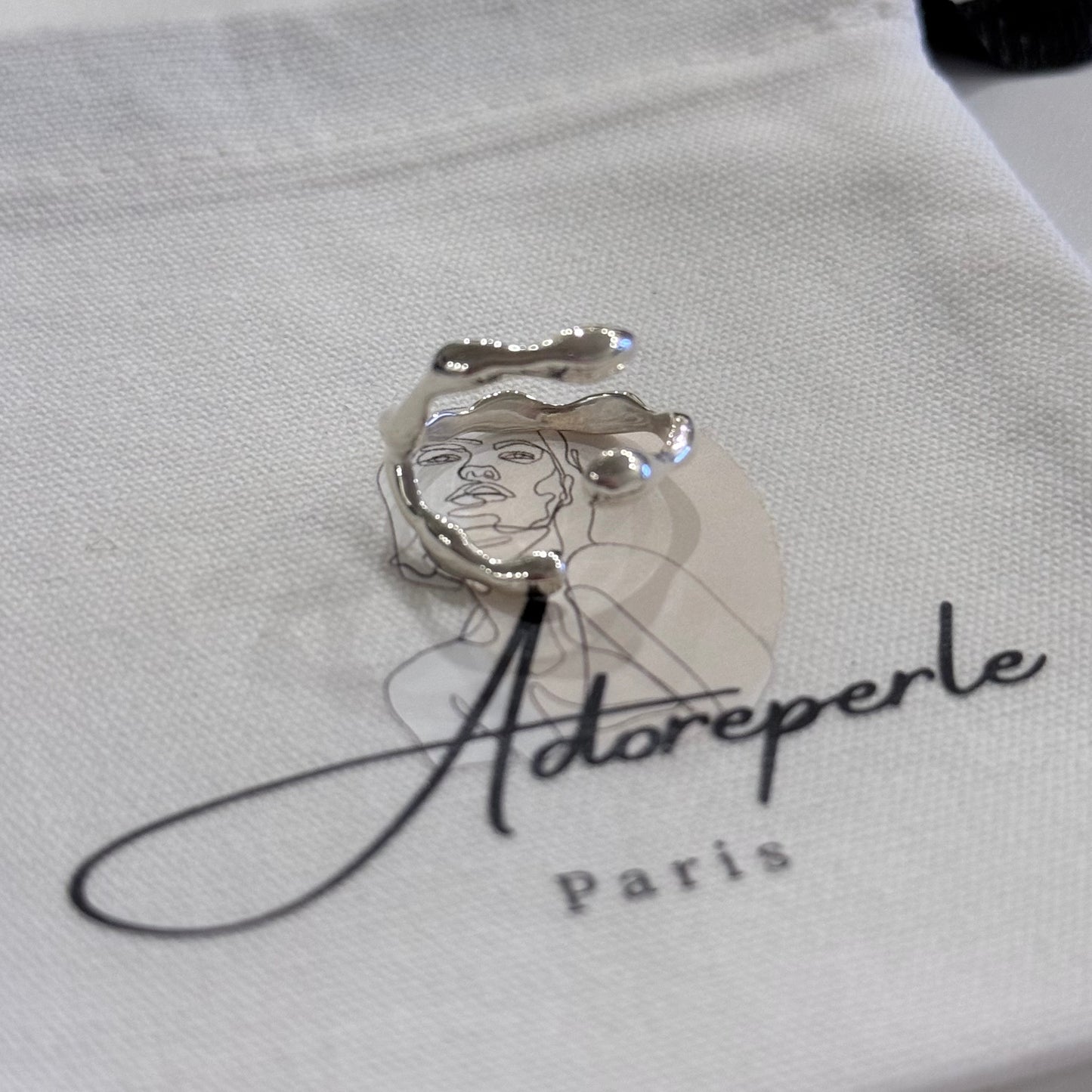 The Marais Collection — Minimalist rings (Silver)