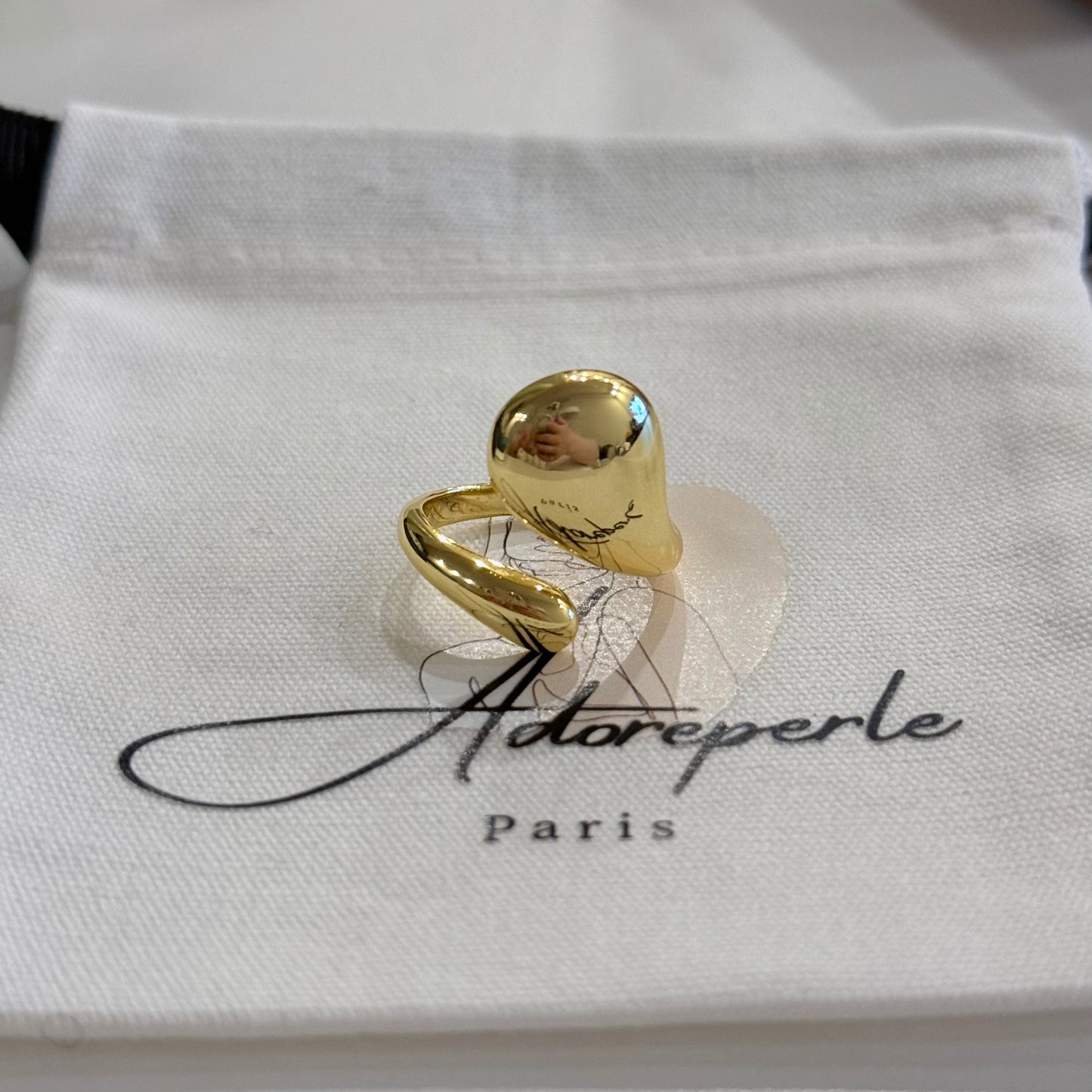 The Marais Collection — Minimalist rings (Gold)