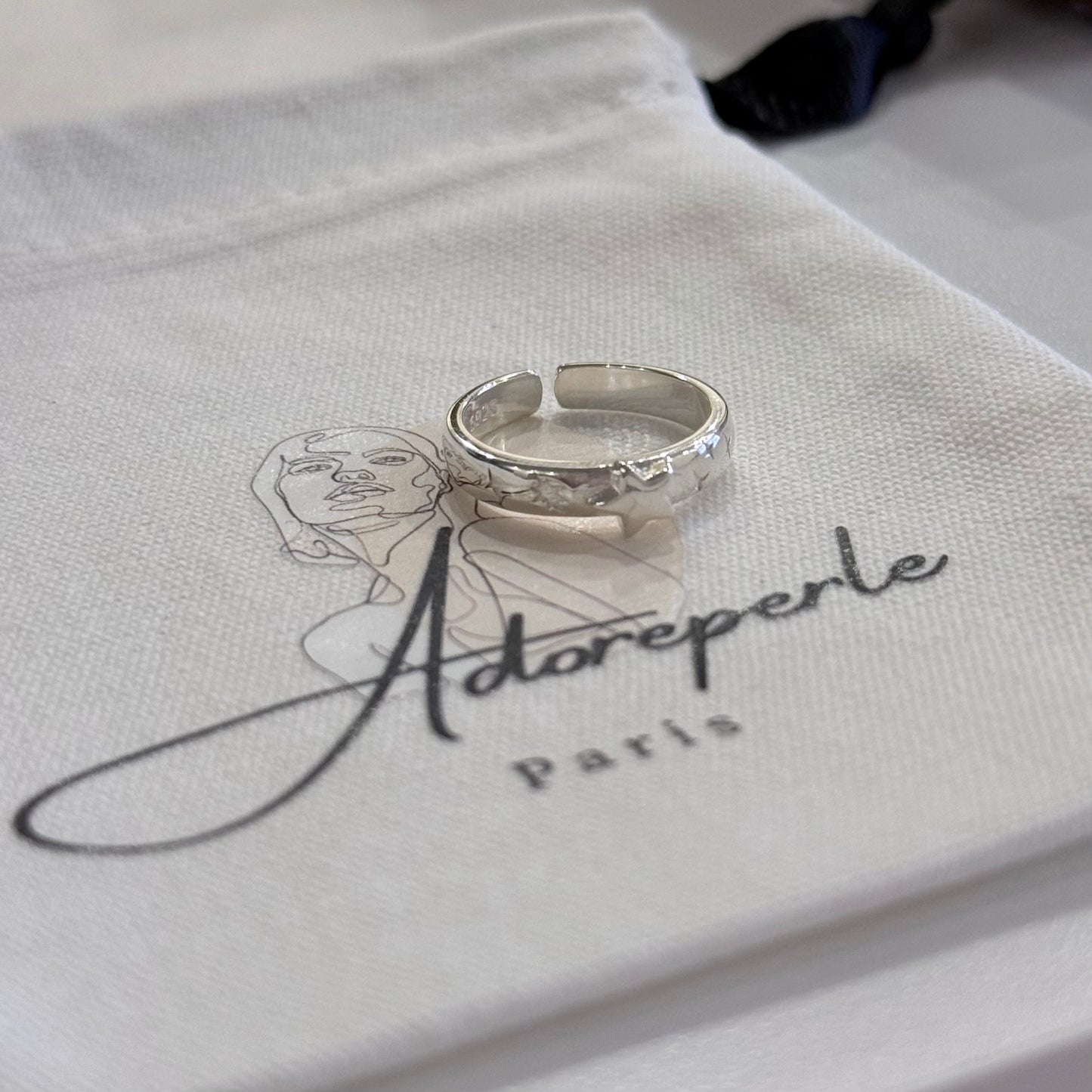 The Marais Collection — Minimalist rings (Silver)